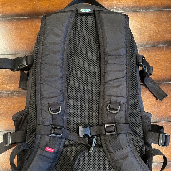 Supreme Backpack (FW18) Black - Picture 3 of 5